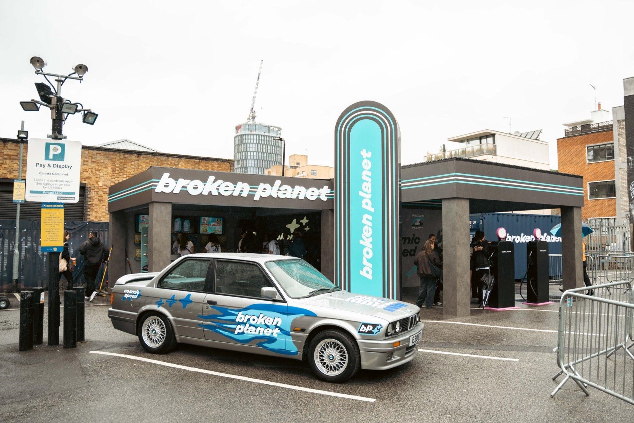 Broken Planet Market: Exploring the Impact of Broken Planet Hoodies and Denim Tears Apparel 1