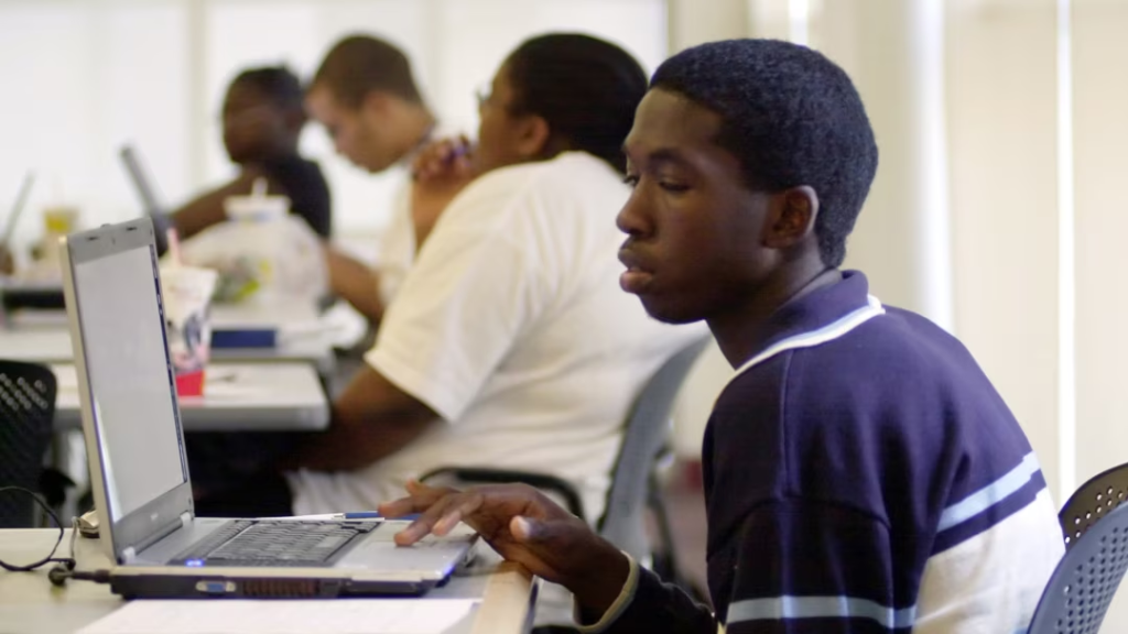 Why Do More American Students Use Tech for Writing Help?