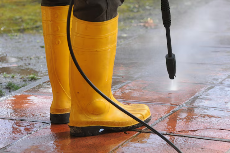 What To Expect From Professional Pressure Washing Services